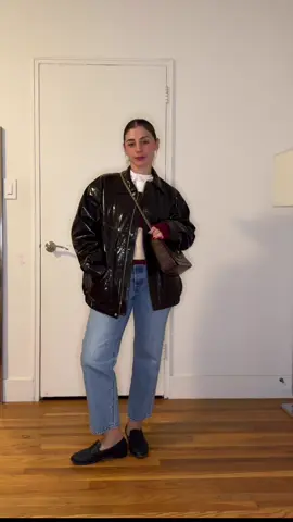 30 days of fall outfits 🍂🍁 day 6 still obsessed with this jacket from @renttherunway #rtrmuse #rtrpartner 