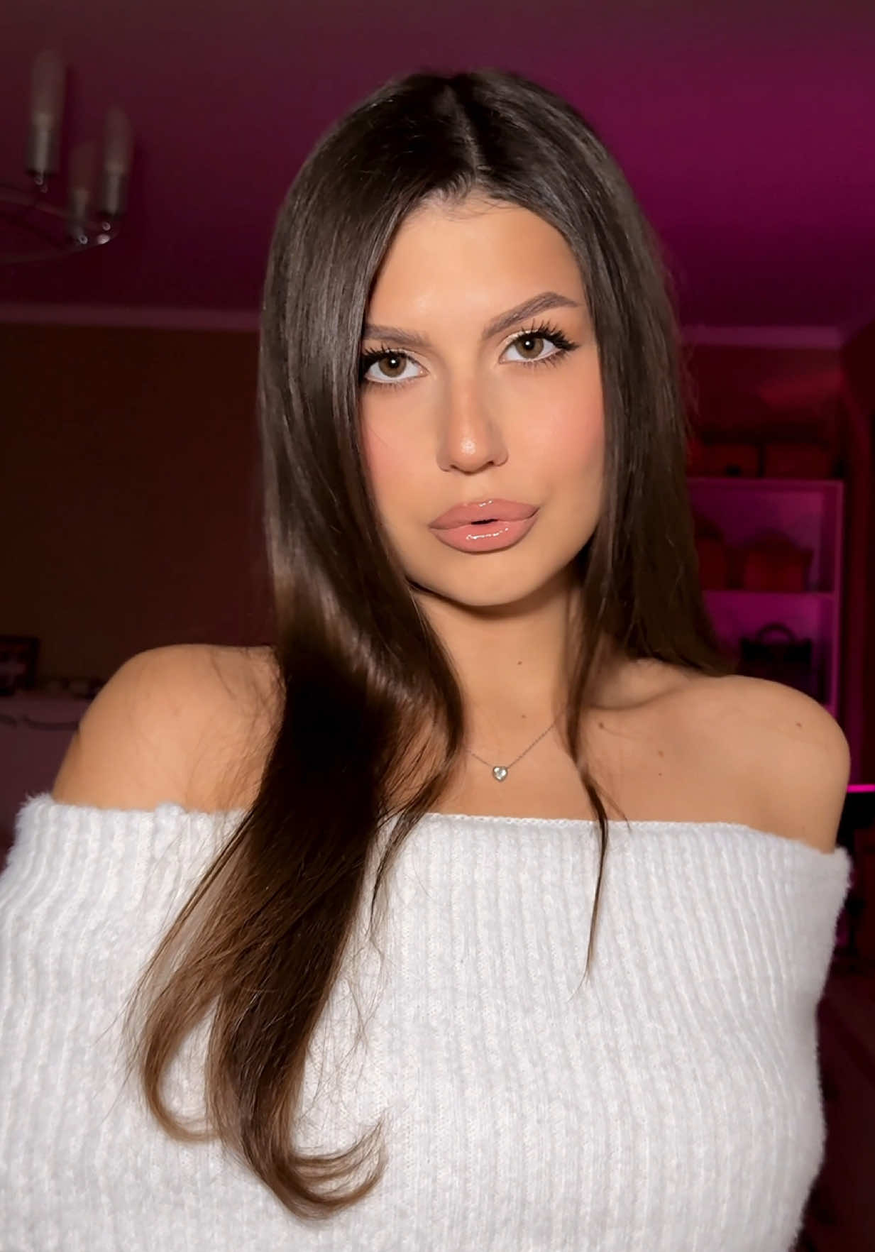 🫦💄🫶🏼 #makeup #makeupholic #trancformation #makeupartist 