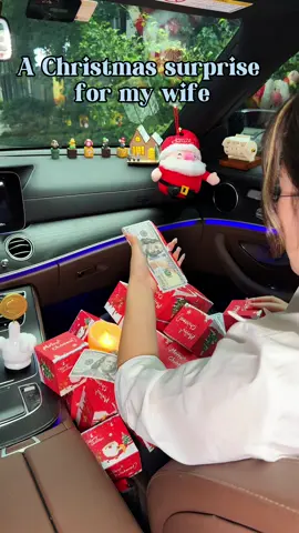 This Christmas surprise for my wife went better than I expected!#SurpriseGiftBox #christmassurprise 