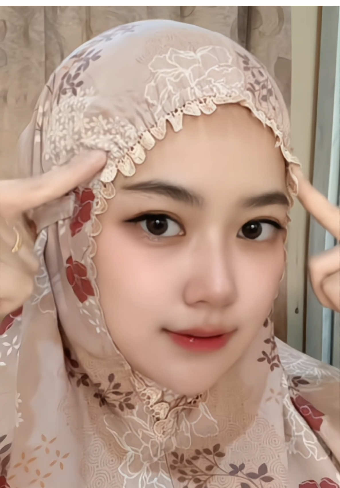 Mukena yg adem pwoll masyaallah cocok bgt utk ibadah dhari raya ♥️ #fyp #mukena #iedmubarak 