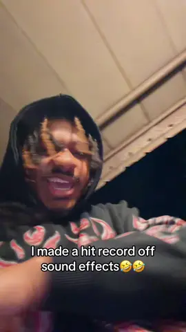 A hit record off sound effects is crazy 🤯🤯 #fyp #viral #hdncujo #blowthisup 