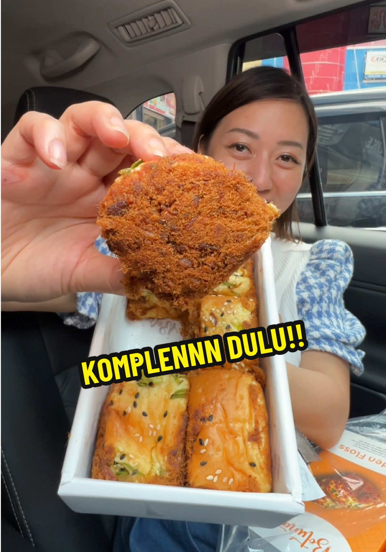 MAU KOMPLENNNNN … ABON GULUNG APAAN INI?? #nanakoot #botuna 
