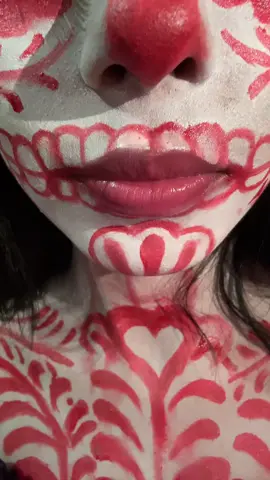 MEUS DOIS AMORES MAQUIAGEM E TV GIRL💙🩷#catrinamakeup #caveiramexicana #tvgril #halloweenmakeup #creatorsearchinsights 