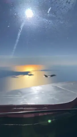 Intercept of f-35 by Mig-31 over the Baltic Sea #миг31 #f35 #вксроссии #airforce #nato 