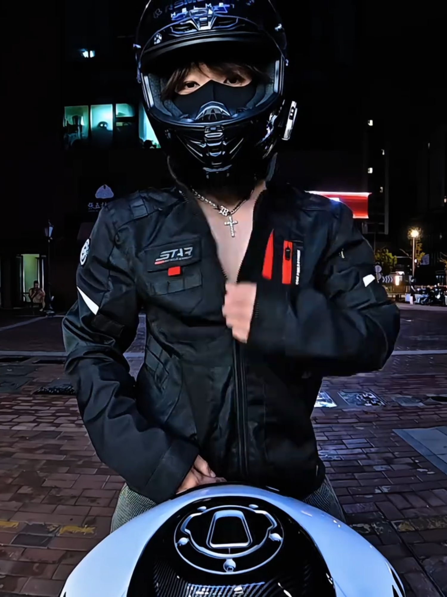 #boy #chineseboy #motorcycle #ผู้ชายจีน #不喝冰美式