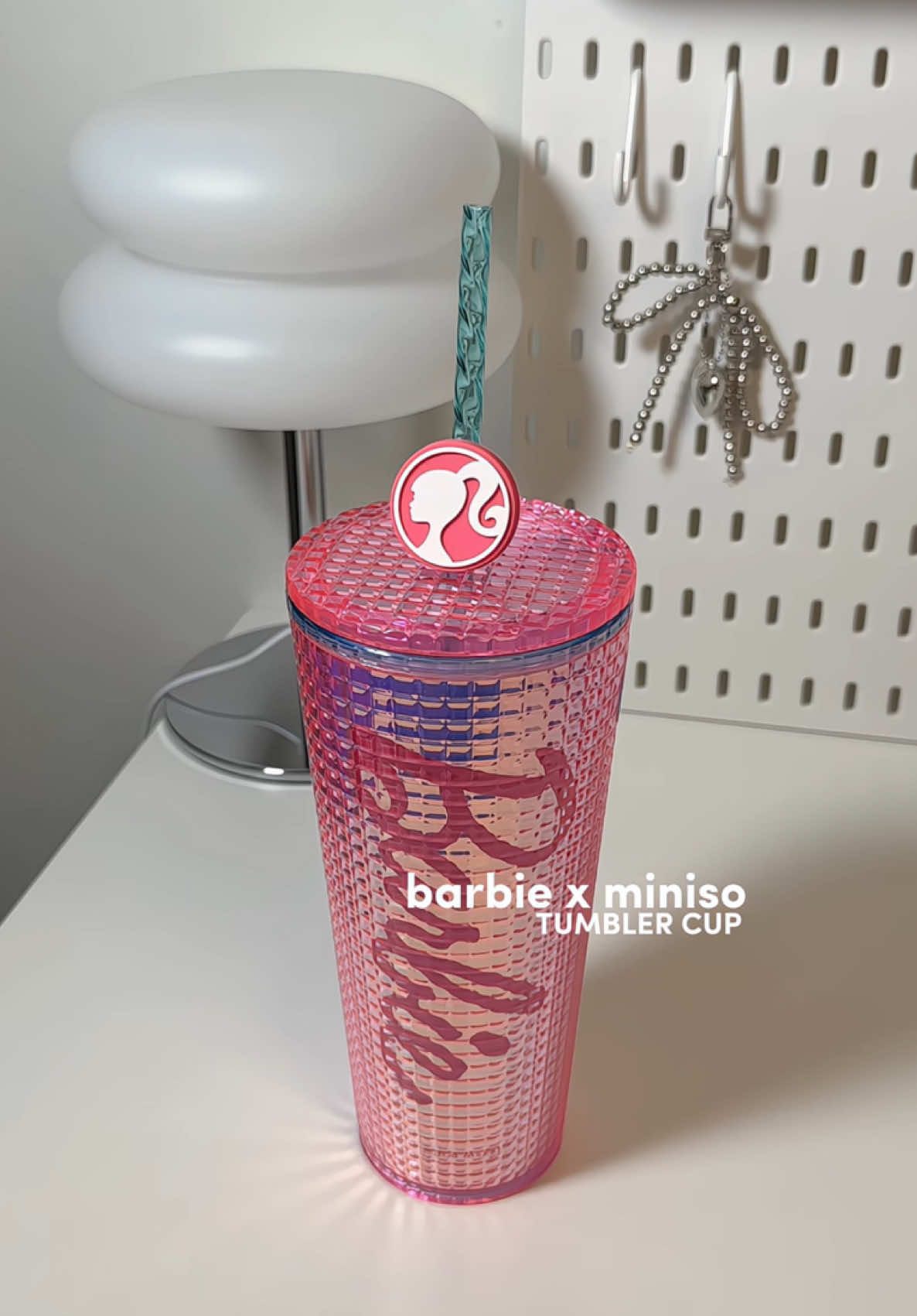 Jumpa tumbler cup barbie x miniso 🥹🪞✨ #barbie #miniso #tumbler #fypシ゚ #pink 