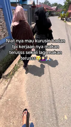 Tiap menit dah makn trus 😭🙏🏻#masukberandafyp #katakata #fyyyyyyyyyyyyyyyy #fypシ゚ #sahabat 
