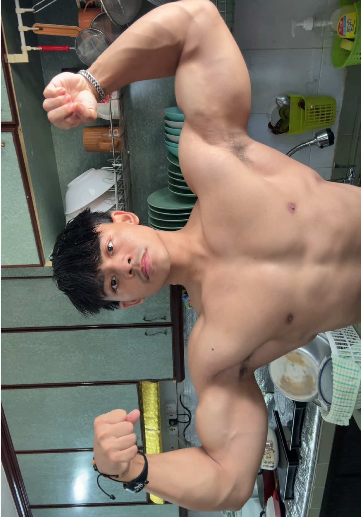 yes i look young #fyp #GymTok #sgtiktok #gymrat #masukberanda 