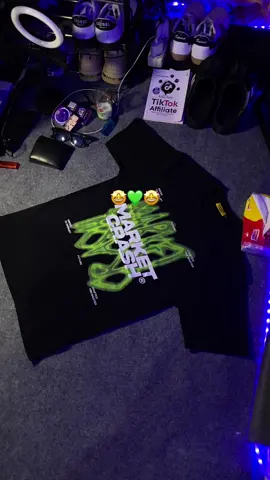 Cakep banget jir🤩🤤😋#rekomendasi #bajudistro #baju #cakep #kece 