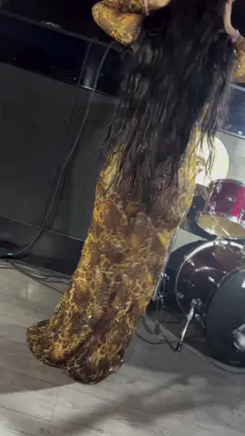 جمالها واوو الراقصه شروق🩶🩶🍓