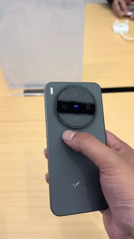 #vivoExperienceStore #vivo #vivox300 #vivox300pro #Tech 