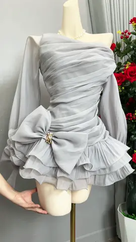 Váy trễ vai xinh #vayxinh #vaythietke #thoitrangnu #vaytrevai #xuhuong 