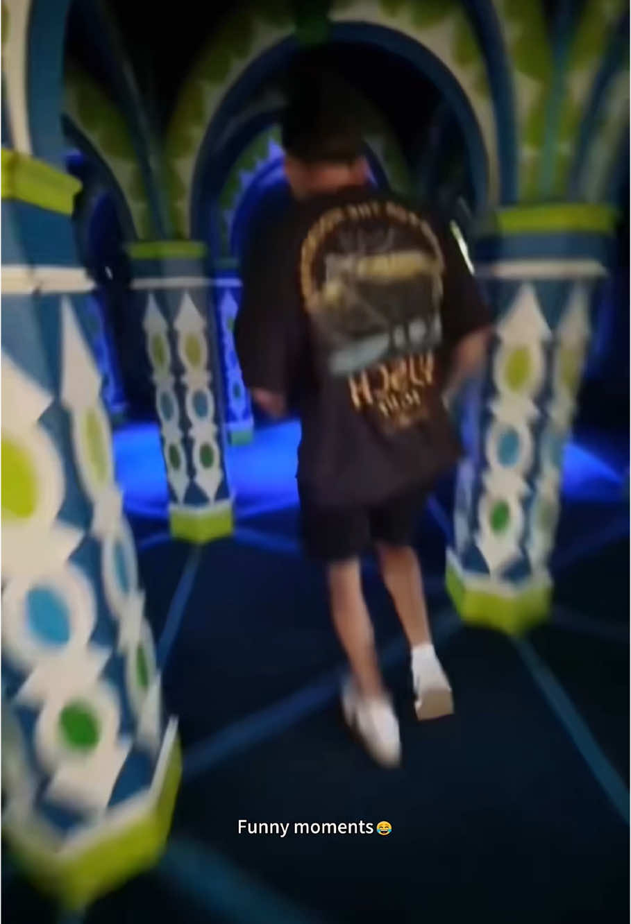 Share funny moments#funny #funnyvideo #funnymoments #funnyfails #funnytiktok #tiktok #foryou #fyp #funnystory #funnyfall #viral 