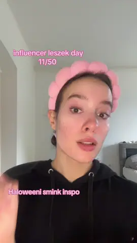 Glamopárd💅✨ termékek: @revolutionhungary maxi reloaded palette @maybelline_hungary lifter plump @essence.cosmetics lash princess, folyekony tus @wetnwildbeauty highlighter #makeup #haloween #makemefamous 