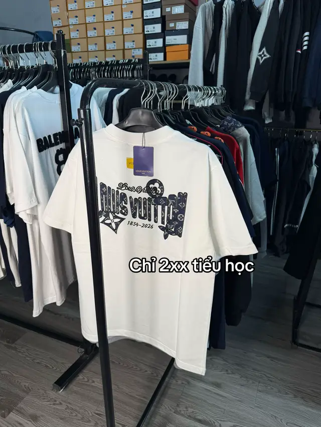 #quanaothudong #moingaymotoutfit #aothunhottrend 