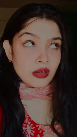 পাশের বাড়ির ভাবি আমায় খুচা মাইরা বলে ভাবি নাকি বইচে বিয়া,,,,,,,, #rfghjbxcn #foryou #song #virai #fouryou @TikTok Bangladesh 