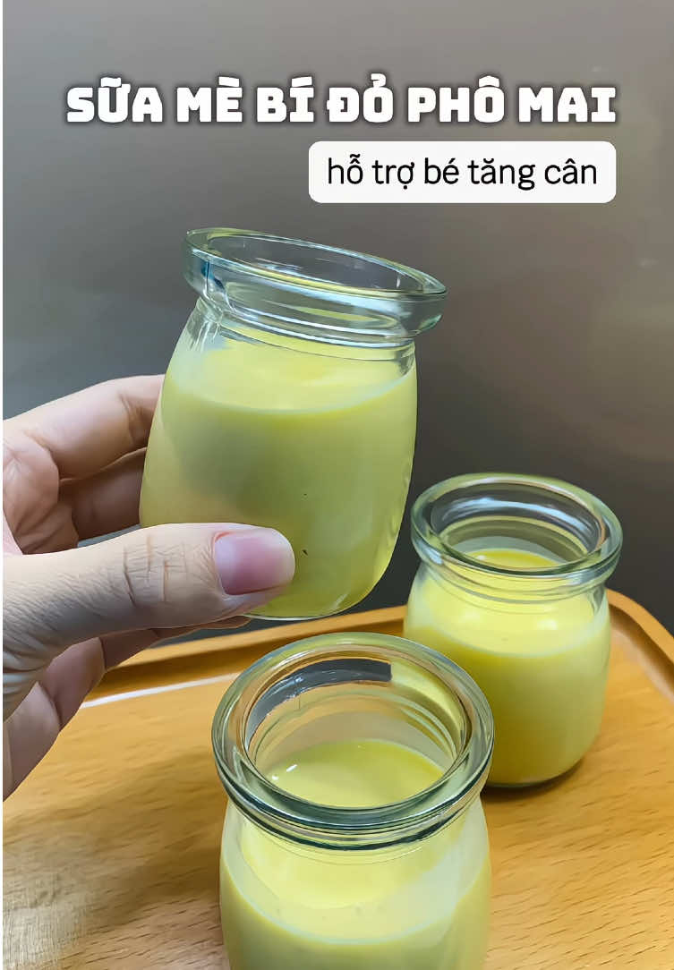 Nhất định phải thử món “Sữa Mè Bí Đỏ Phô Mai” cho bé nha các mẹ ơi. Sữa thơm péo hỗ trợ tăng cân và hồi phục năng lượng cho bé ok lắm nè. #andam #suatangcanchobe #monngonchobe #nutriaz #phomaitachmuoi 