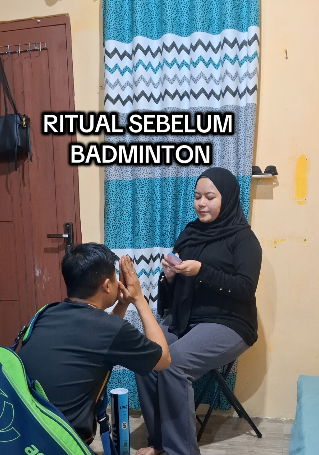 Ritual sebelum berangkat badminton #badminton  #badmintonindonesia  #ambonpride🏝🔥  #viraltiktok  #fyp 