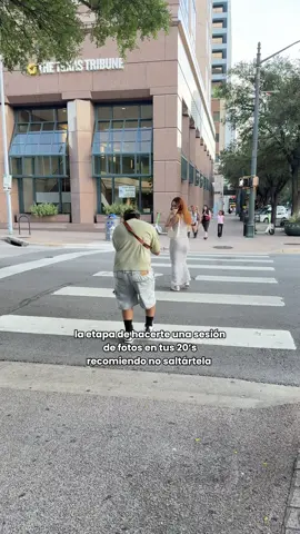 Créeme que hacerte una sesión de fotos es todo lo que necesitas 🤍 Yo me las hice con @Daniellugoph y quedé encantada 📸 Está en Houston, TX y su número es +1 (346) 804-0570 por si quieres agendar 🫶 Hace fotos de cumpleaños, baby showers, conciertos, bodas… o simplemente para que tu ex no te olvide 😉 #Houston #HoustonTX #houstontexas #HoustonLife #houstonphotographer  