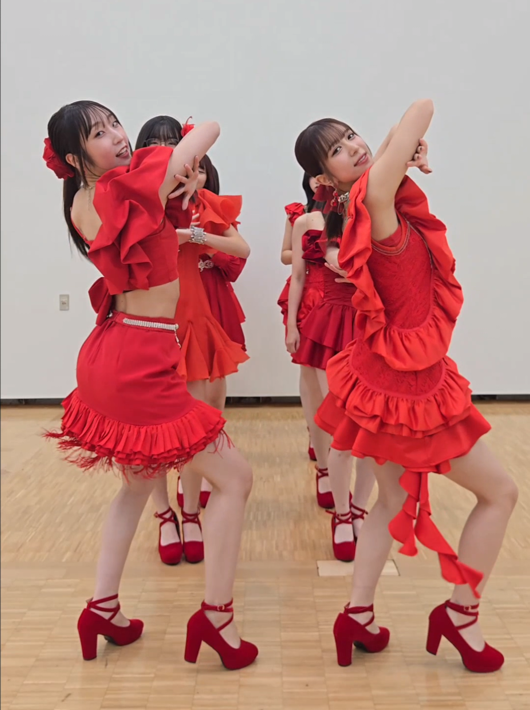 2025/10/8 Release 「四の五の言わず颯と別れてあげた/盛れ！ミ・アモーレ」 #juicejuice #盛れミアモーレ #隙アモ  #helloproject