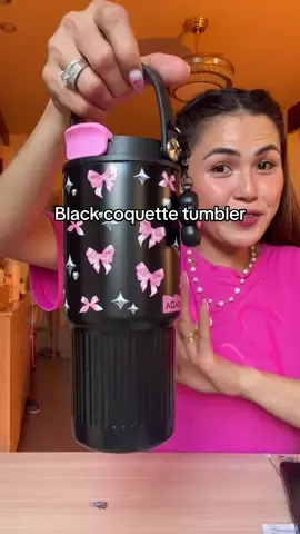Sobrang ganda ng tumbler in actual black coquette designs 😻 🎀 #kadatumbler #blacktumbler #coquettetumbler #insulatedtumbler #cutetumbler 