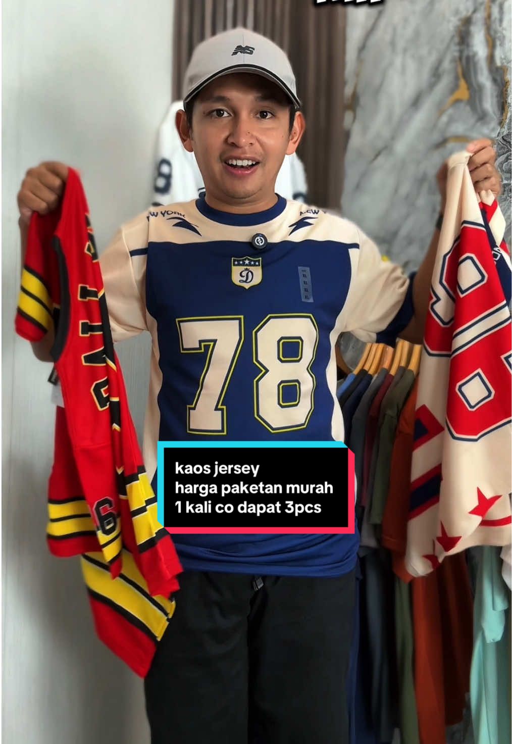 kaos jersey sebagus ini aku beli 100rb dikasihnya 3pcs , tapi memang sebagus itu walau harga murah ,                                   ❇️cewek cowok bisa pakai ✅.      #kaosjersey #kaos #kaosditro #kaoskeren  #jersey 