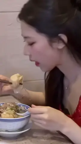 Ruka Eating #ruka #babymonster #monstiez #fannieseat 