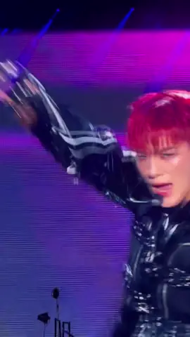 JENO RED HAIR GILA BNGTTT !! 😭🔥 #jeno 
