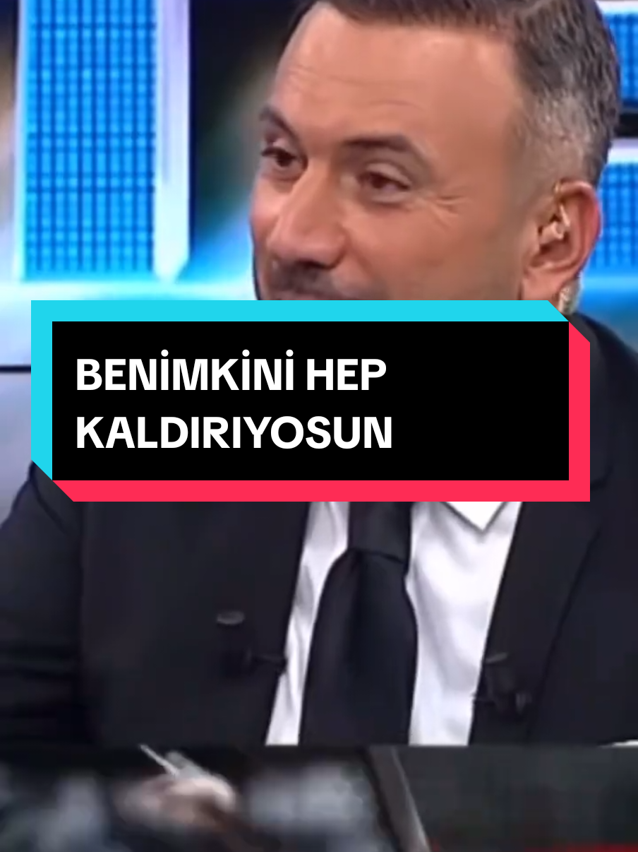 BENİMKİNİ HEP KALDIRIYOSUN  #shorts #öneçıkar #beyazfutbol #futbol 