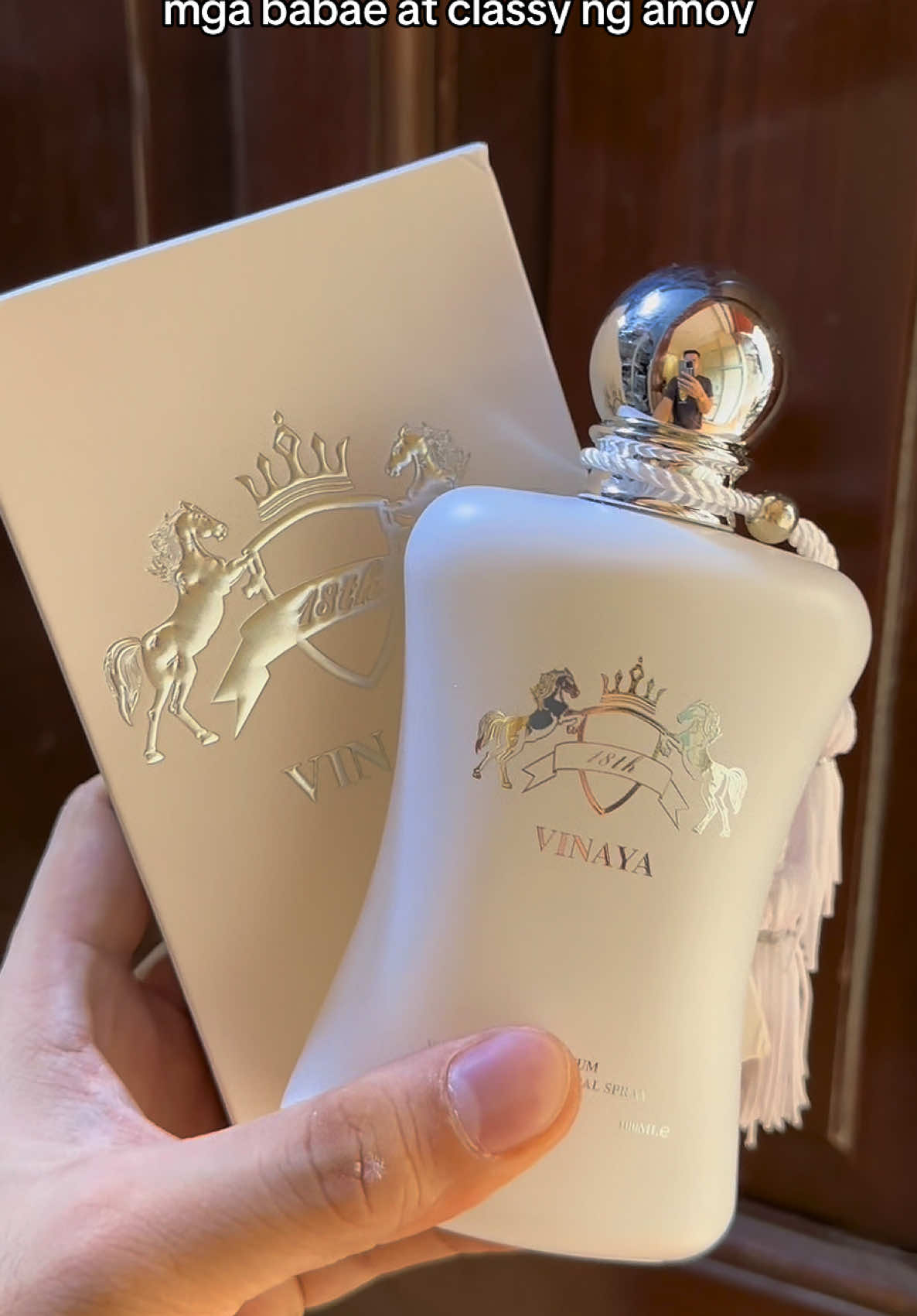 One of the viral perfume for women nowadays #perfume #womenperfume #longlastingperfume #nogatekeeping 