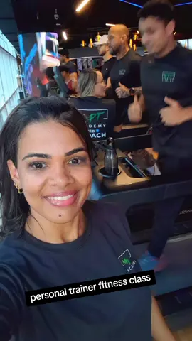 fitness class 🔥🔥#dubai #trending #viral 
