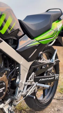 Ready ninja ss zebra 2015 tembus faktur pajak baru kaleng baru asli plat blora wa 085216928678#ninja #ninja150 #ninjar #jualninjass #jualbelininja 