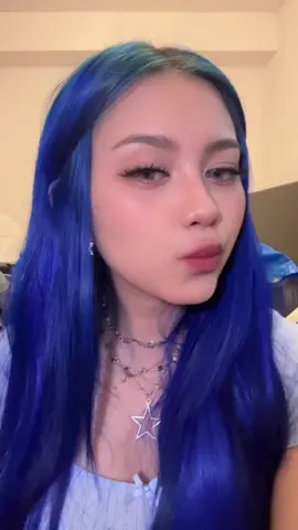 i love my blue hair 💙😭 #catrambut #haircoloring #warnarambut #bluehair