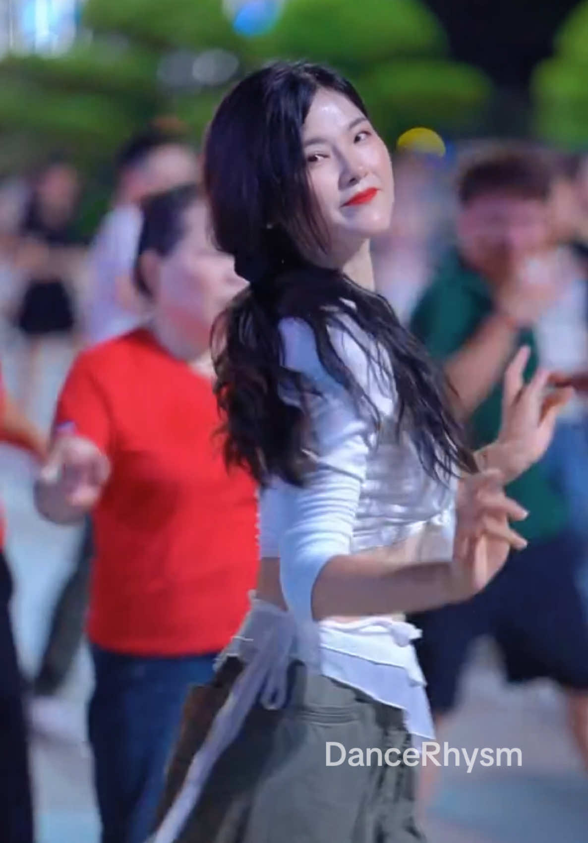 So sweet dancing girl 💃💕 #dance #fyp #trending #beautiful #dancechallenge 