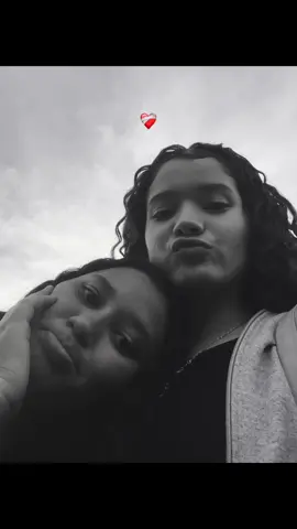 @mikaellyee00 #foryou #cachos #irma 