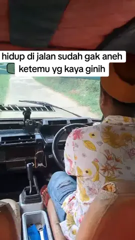 harus saling menghargai,biar tidak terjadi salah paham. #angkot #videoviral #masukbranda #moalbalegah #fyp 