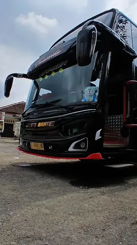 @Ifan_Badboy @cheenkabrehom @AZKA .... 😎😎😎😎 #trendtiktok #estetik #fypage #masukberandafyp #cinematikestetik 