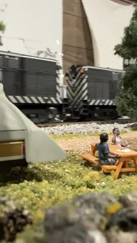 #bigboystraintoys #anniesnscale #denvertrainsdotcom #atlas #Homeshops 