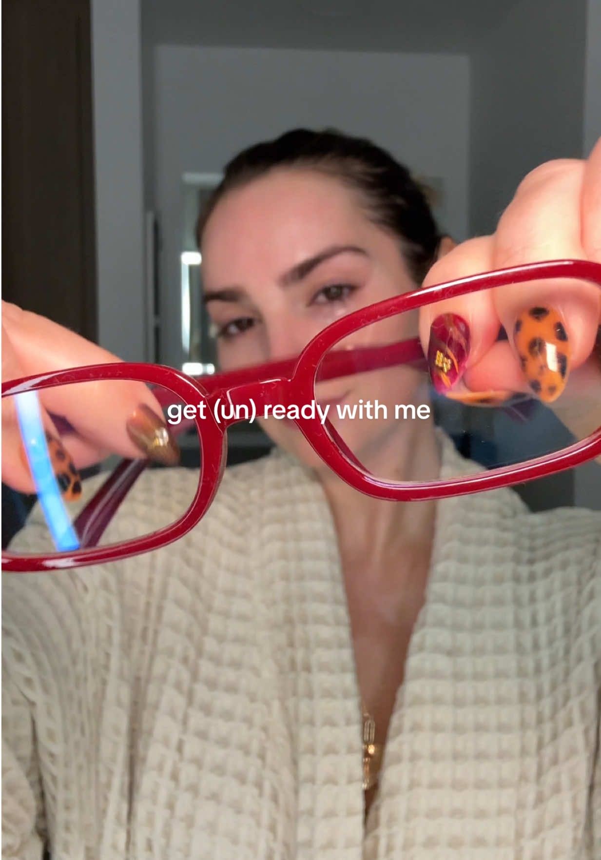 get cozy with me (I’m only ever cozy after doing a full skincare routine)  @Kérastase @Prequelskin @Youth To The People @Therabody @Kiehl's Since 1851 @Clean Skin Club @medicube global @MEDIHEAL @rhode skin @Genabelle USA  #nighttimeroutine #getunreadywithme 