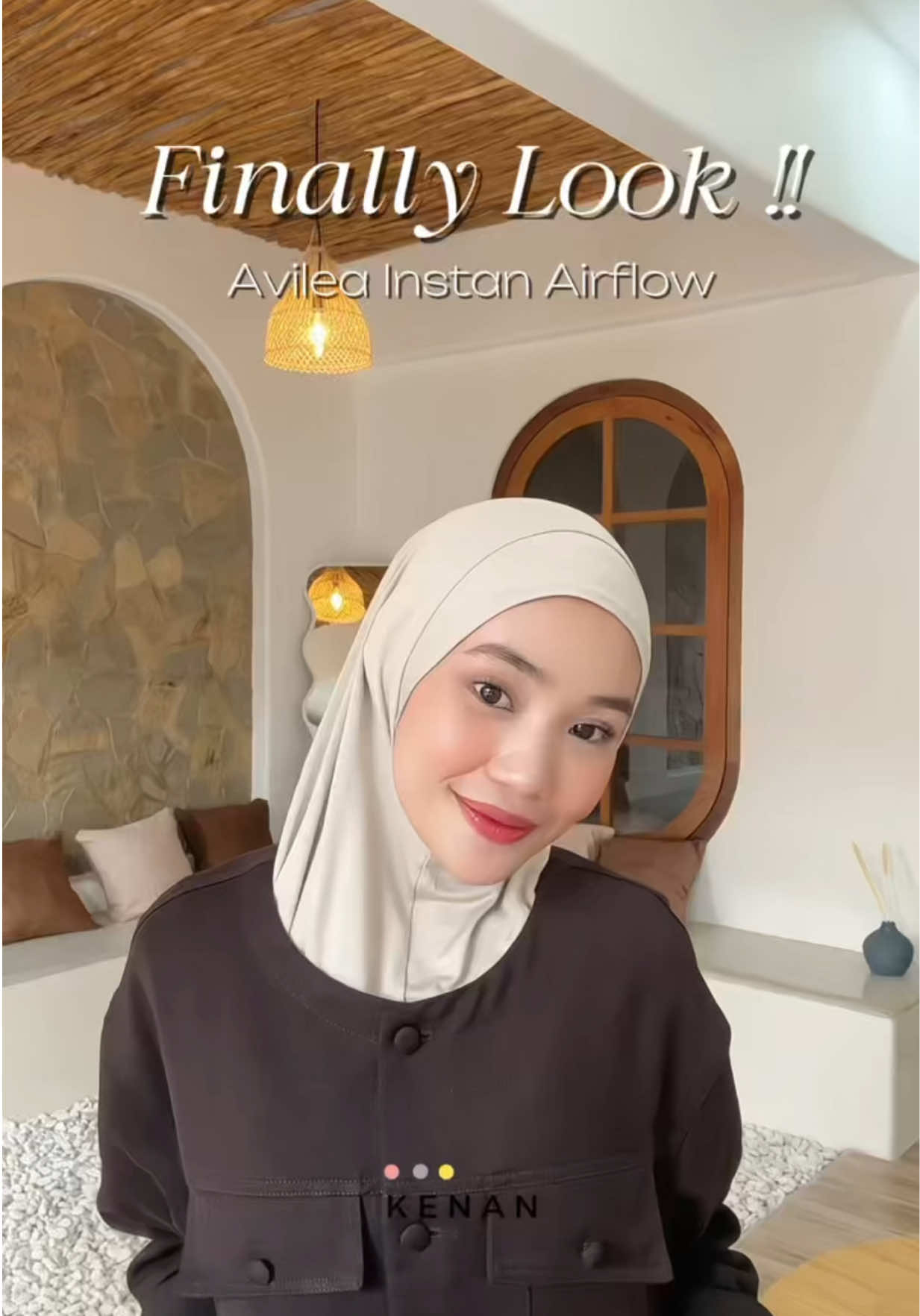 Banyak banget yang cari hijab instan yang lembut, adem, tapi tetap elegan — nah ini dia 😍 ✨ Avilea Instan Airflow by KENAN  Hijab instan dengan bahan lembut, stretch (melar), dan dryfit yang nyerap keringat. Jadi nyaman banget dipakai seharian, nggak bikin gerah! Ukurannya juga pas, gampang banget di-styling sesuai gaya kamu. Mau look simple atau elegan, semuanya bisa. Kenapa harus pilih KENAN? 💖 Kualitasnya premium banget 💖 Dikenal banyak orang & jadi pilihan seleb juga 💖 Bahannya nggak mudah koyak, halus & jatuhnya cakep 💖 Material-nya eksklusif, beda dari yang lain 💖 Dengan harga terjangkau, kualitasnya tetap juara! Pokoknya kalau udah coba sekali, pasti ketagihan pake hijab KENAN 💕#ownerkenanhijabindonesia #KenanHijab #kenanhijabindonesia 
