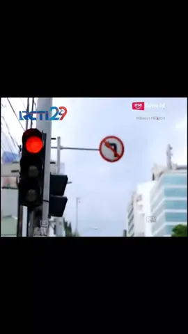 source 'preman pensiun official  #indonesia🇮🇩  #film  #premanpensiun  #filmlawas  #filmindonesia 