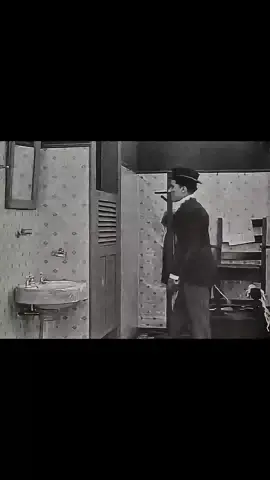 > “Old is Gold ✨ | Charlie Chaplin Fans’ Paradise 🎬 Silent Comedy, Unlimited Smiles 😍” 4. 