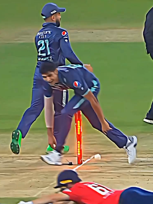 Top Direct Run-Outs In Cricket History 😱♥️🎶. #cricket #cricketlover #trending #abdedits #asiacup2025 