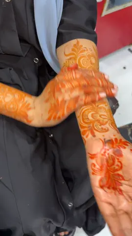 #suniyoquruxbadan #salon #cilaanquruxbadan #maryanahmadey #for @QeriA A @Maaya Ahmedey @Maryan Ahmedey 