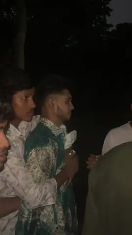 কিছু কিছু ভালোবাসা এখানেই শেষ হয়ে যায় 😅💔 কখনো মেয়েদের বিশ্বাস করতে নেই।অনেক বছরের ভালোবাসা শেষ করে দিয়ে একটা মানুষ কে এই ভাবে নিস্য করে ছেড়ে চলে গেছে 😅#😫😫😫 @A..❤️‍🩹🫀 