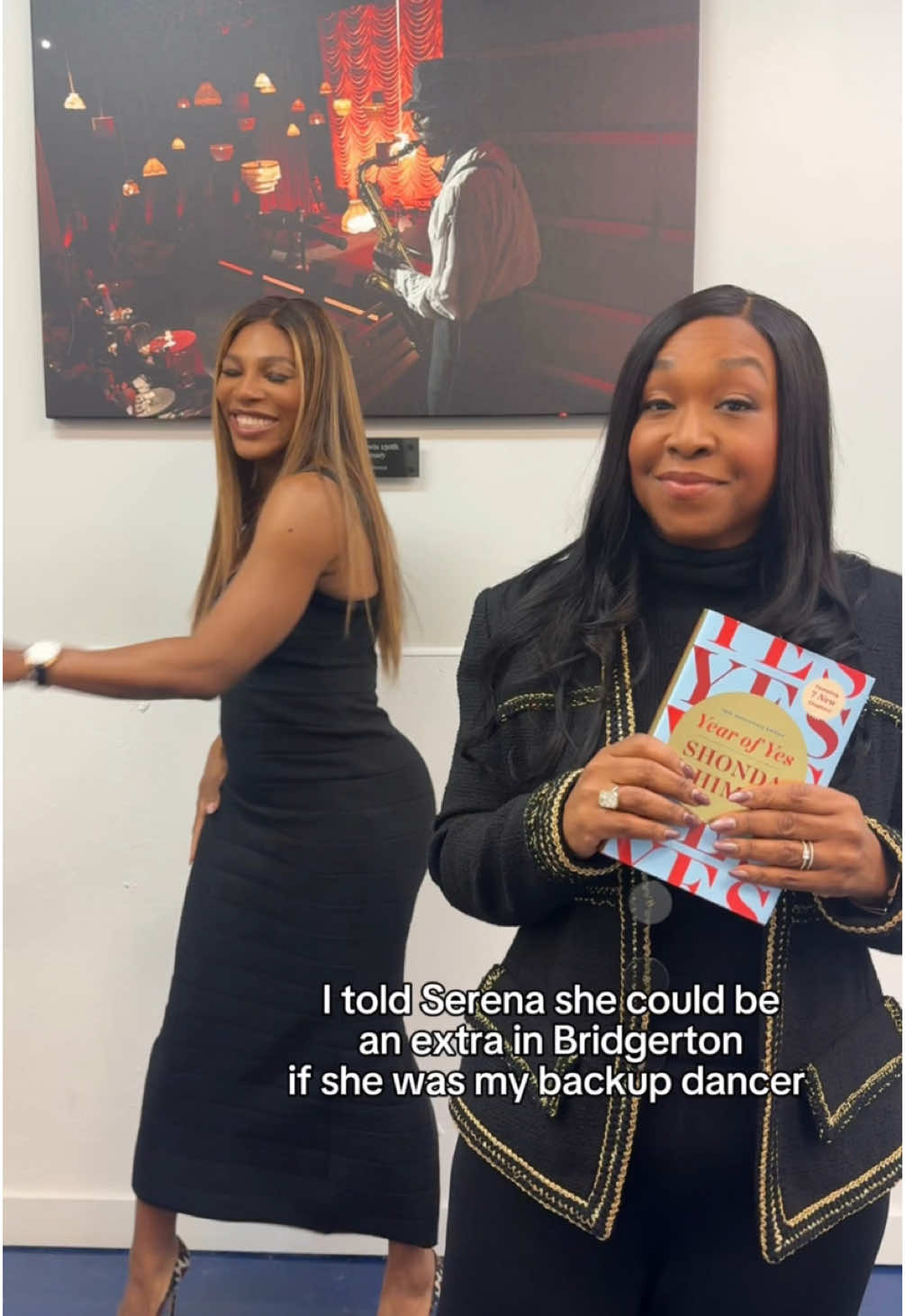 My girl @Serenawilliams don’t play about #bridgerton 🤣🤣 #fyp #stephaniemills 
