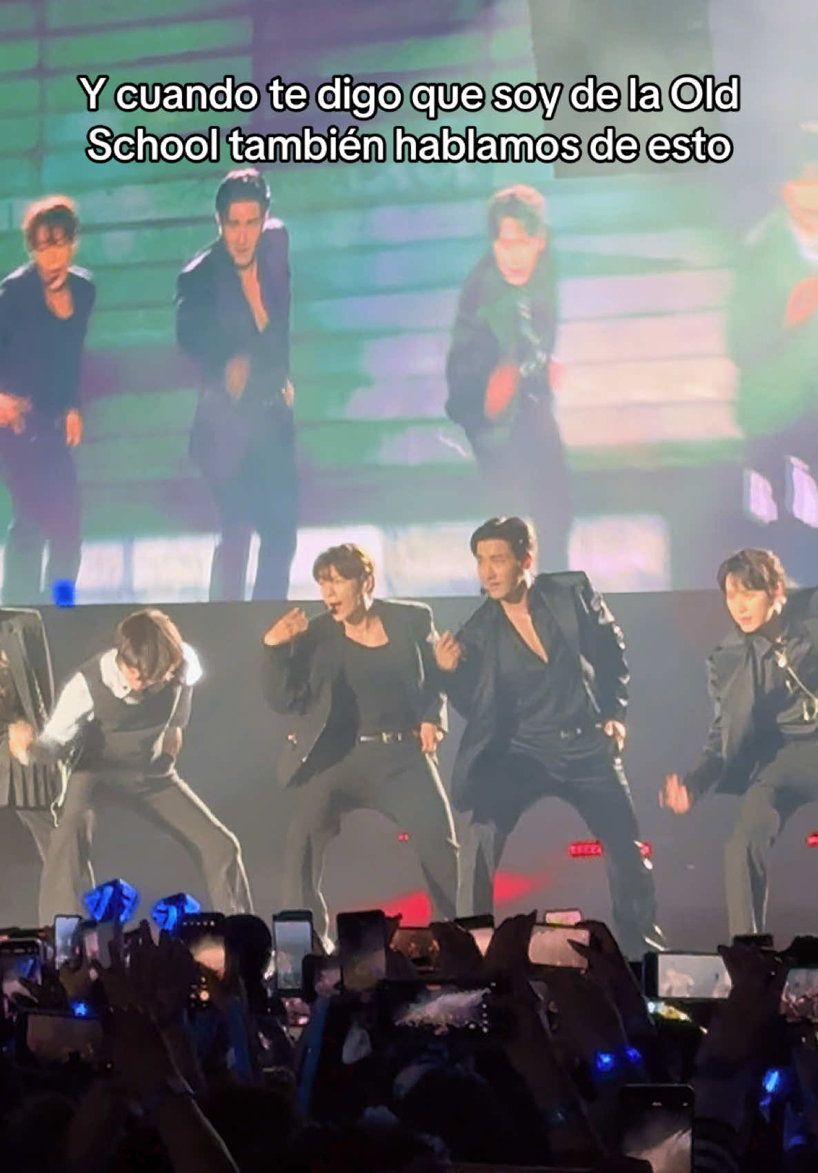 Dónde están mis Old School del Kpop? Soy una Elf esperando años escuchar en vivo BONAMANA💕 #superjunior슈퍼주니어 #superjunior #ss10 #conciertosenvivo #kpop 