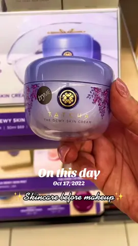 #onthisday Skincare reigns supreme my way🙏🏽 Book me for your personal skincare/ glo up consultation🪞😌 #skincarehack #beautyinfluencers #fortwayne #selfcarequeen 