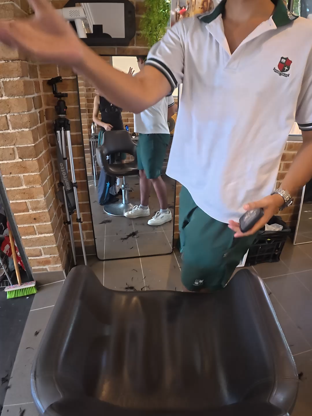 🔍Looking for a barber in Sydney? Tap IN NOW! #tutorial #pov #lowfade #skinfade #buzzcut #sydneybarber