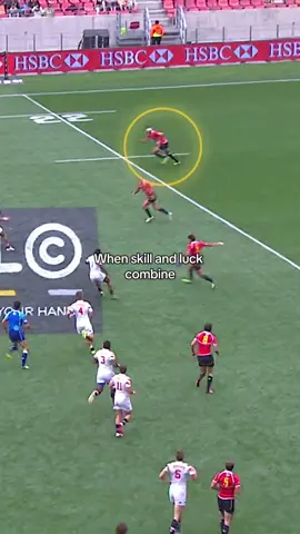 Magnets for hands 🔥 #rugby #hsbcsvns 